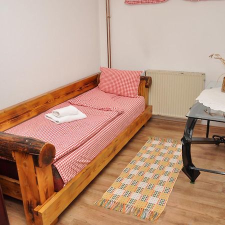 Inn Cakmara Raška Habitación foto