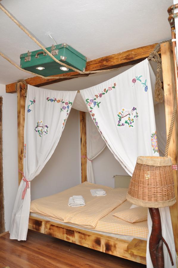Inn Cakmara Raška Habitación foto
